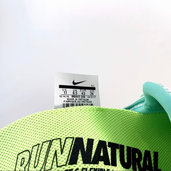 NEW Nike Womens Free Rn Cmtr 2017 - Size 11 - Picture 8 of 8